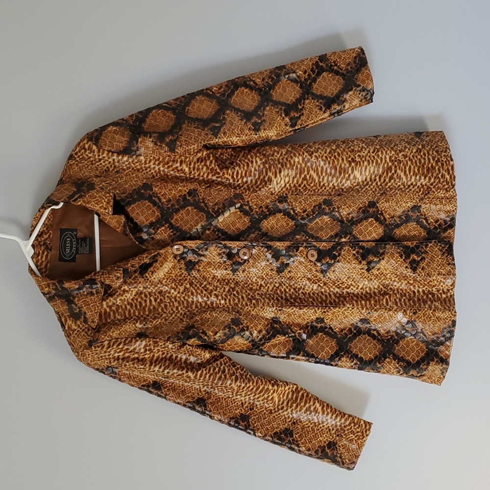 Vintage lightweight snake skin coat size medium